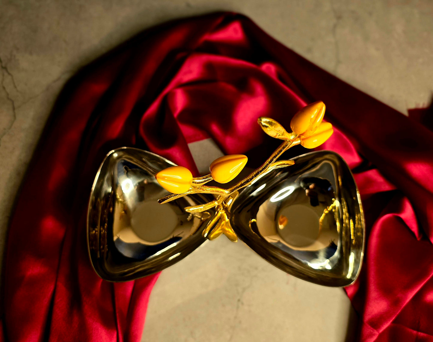 TWIN SERVING SILVER YELLOW LEAF
