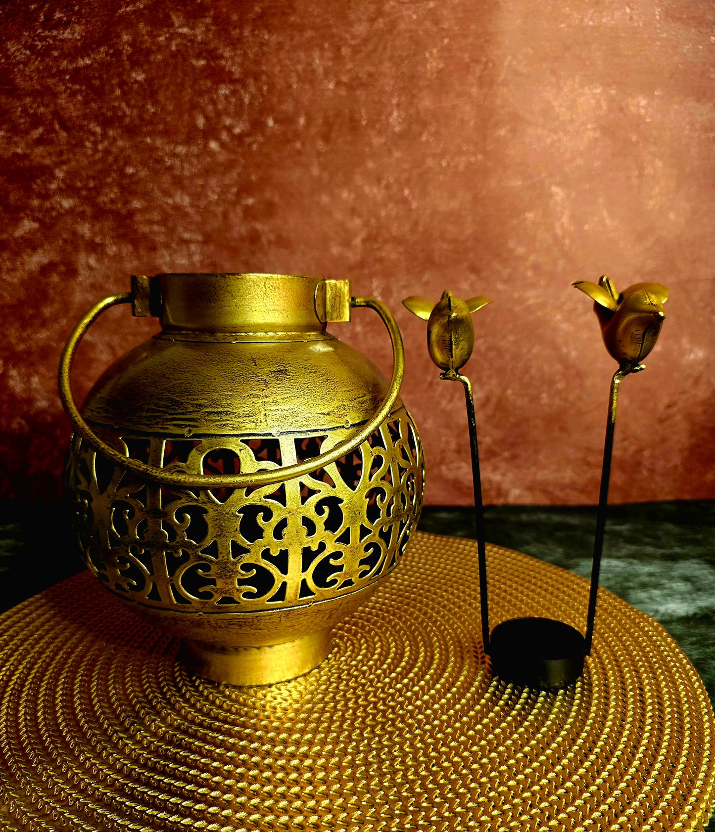 Golden Orb Lantern