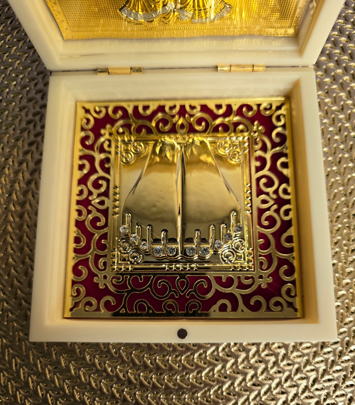 Shree Radha Krishna Charan