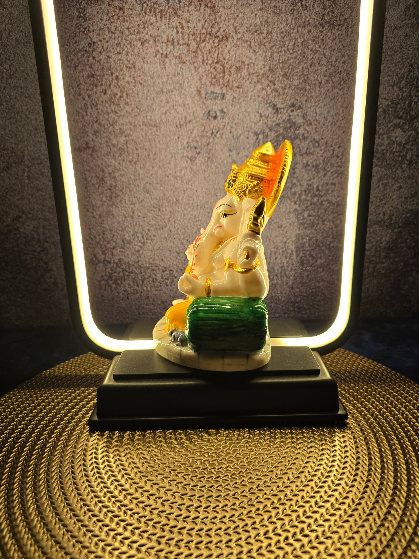 Vaibhav Ganesh with Light