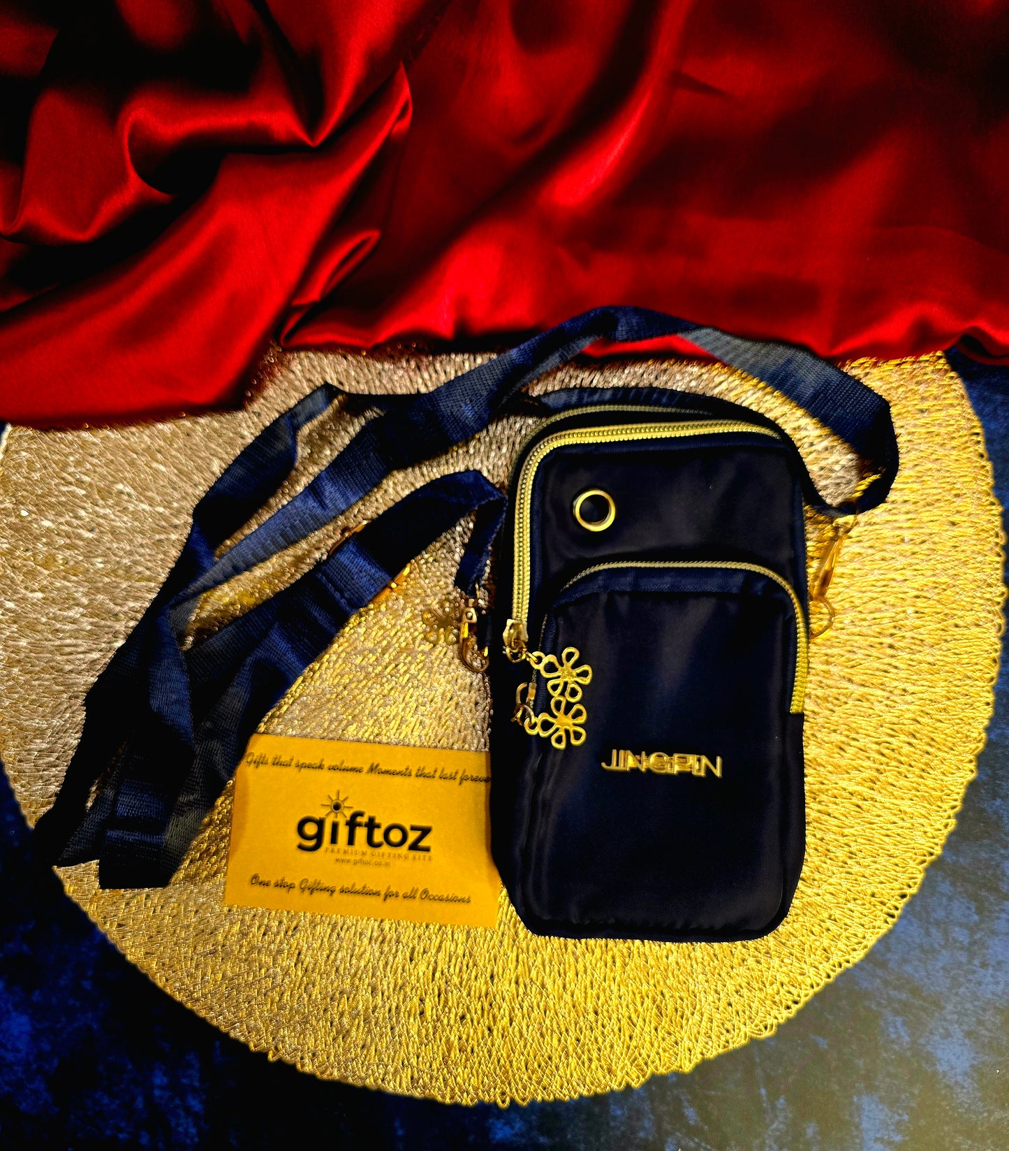 TRENDY SLING BAG
