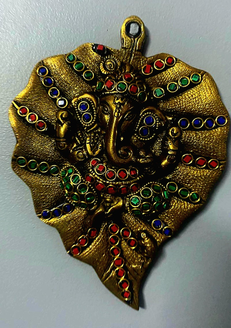 Leaf Ganesh Brass Wall Decor