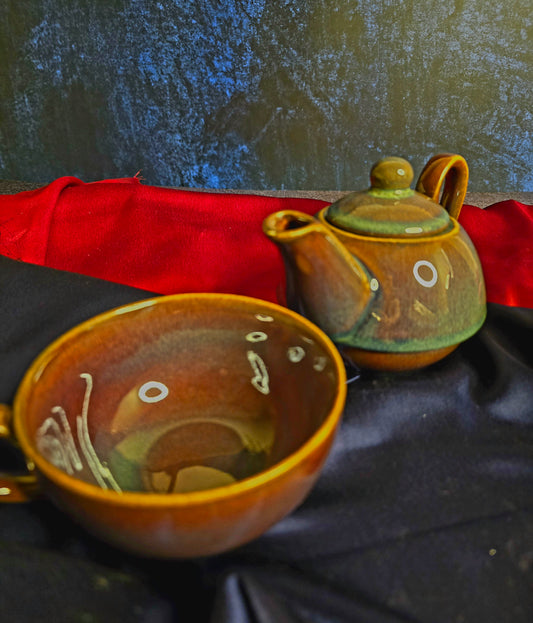 Bachelor Tea Set