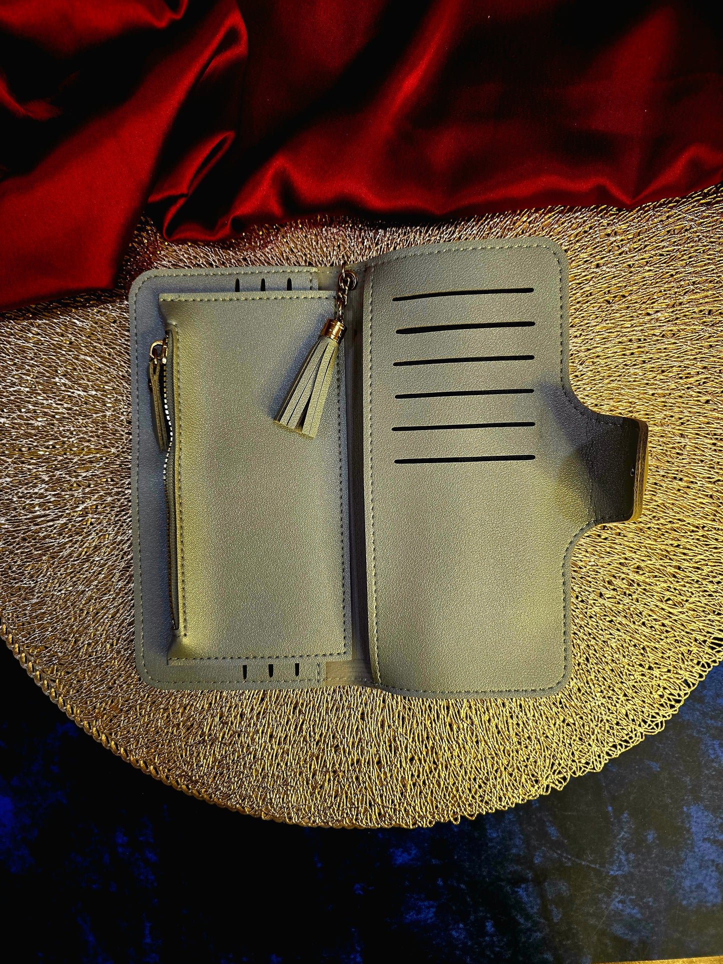 TRENDY PURSE