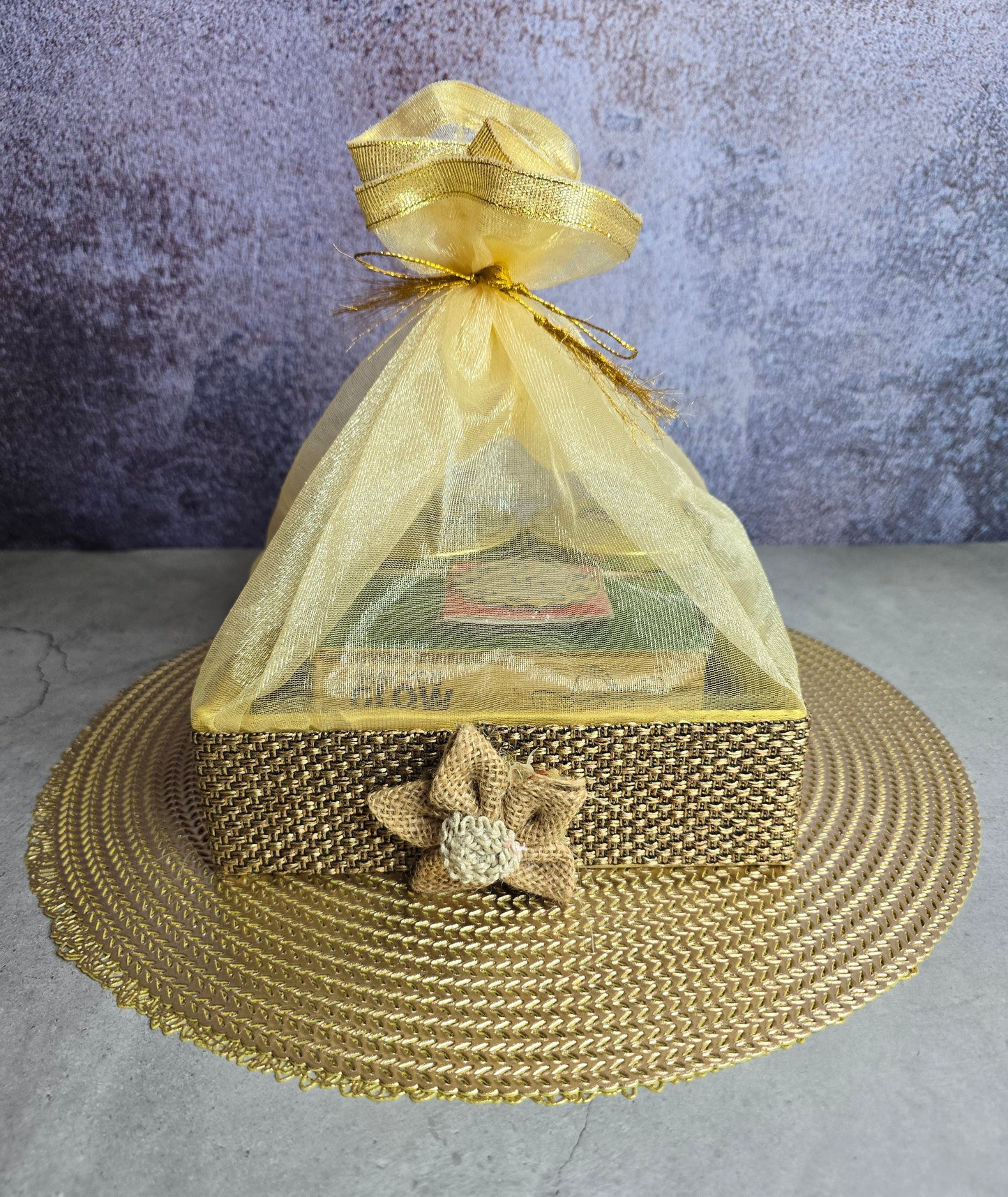 Diwali chocolate hamper